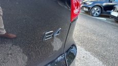 Volvo XC40 2.0 B4P Ultra Black Edition 5dr Auto Petrol Estate